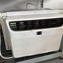 Frigidaire 10,000 BTU Window AC Unit