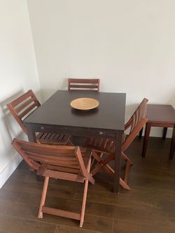 IKEA table