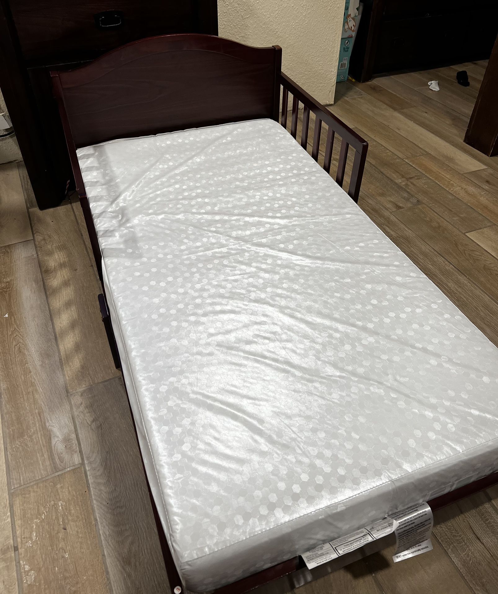 Toddler Bed 
