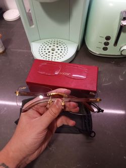 Cartier woods 100% authentic comes with clear diamond cut lenses STEAL PRICE