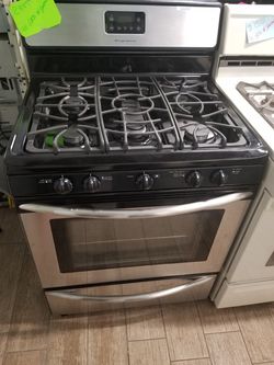 Gas stove