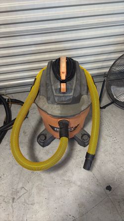 RIDGID Wet/Dry Shop Vacuum with Hose