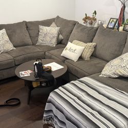 10x10 Sectional - Great Condition!