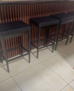 Bar Stools (25 Inch Height) 