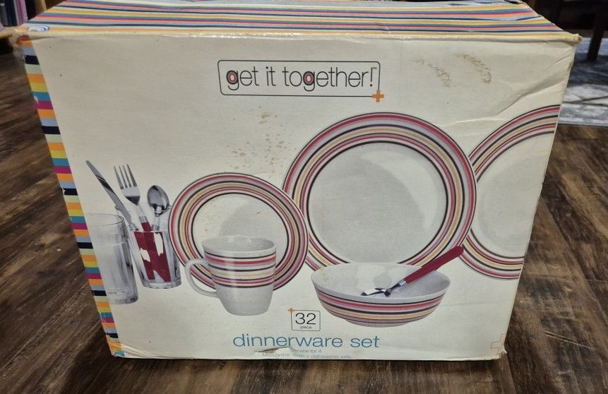 Get It Together Dinner Plates