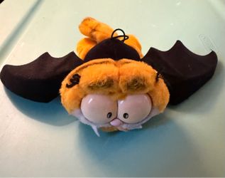 Garfield Halloween Bat Window Cling Toy