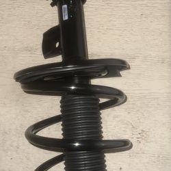 2011 Nissan Altima Left Side Front Strut