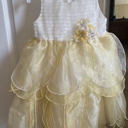 2T/2 Year Old Beautiful Yellow Frock/dress