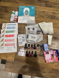 Color street nails, nail polish, etc