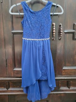Girls semi-formal dress size 7