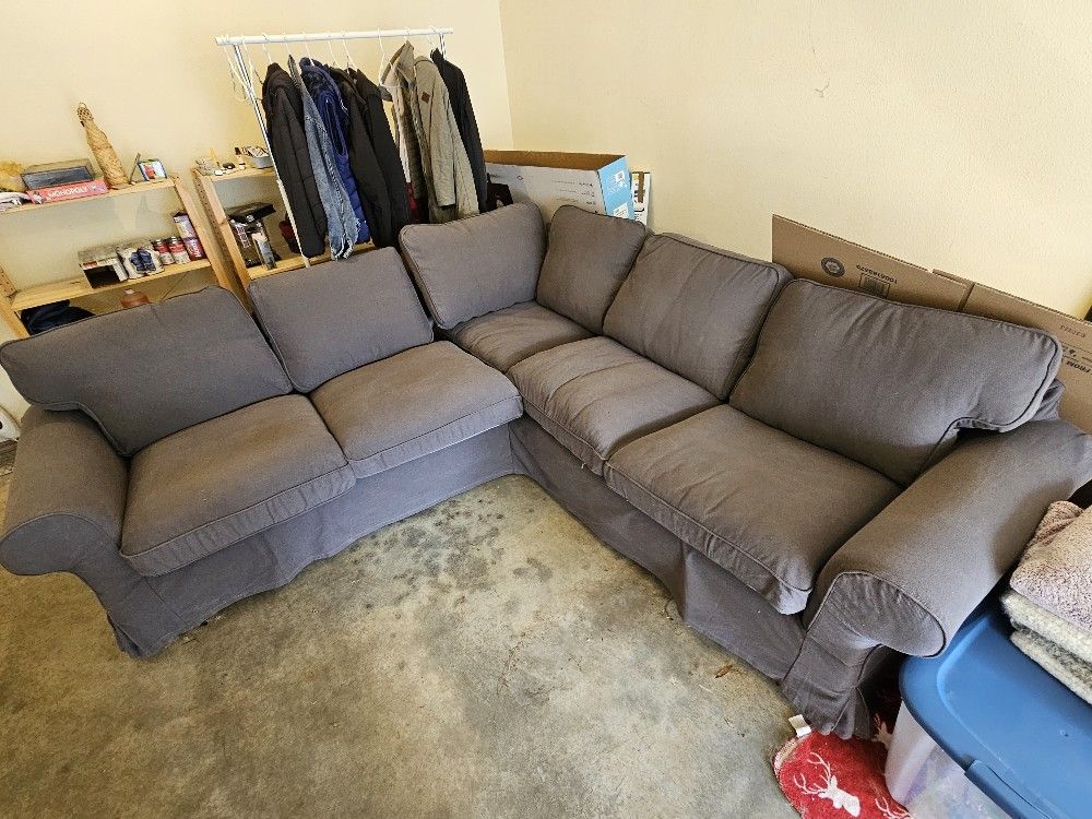 Sofa - Couch 