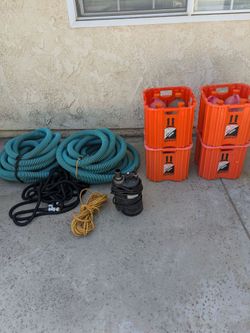 Pool's 🛟💦🛠️