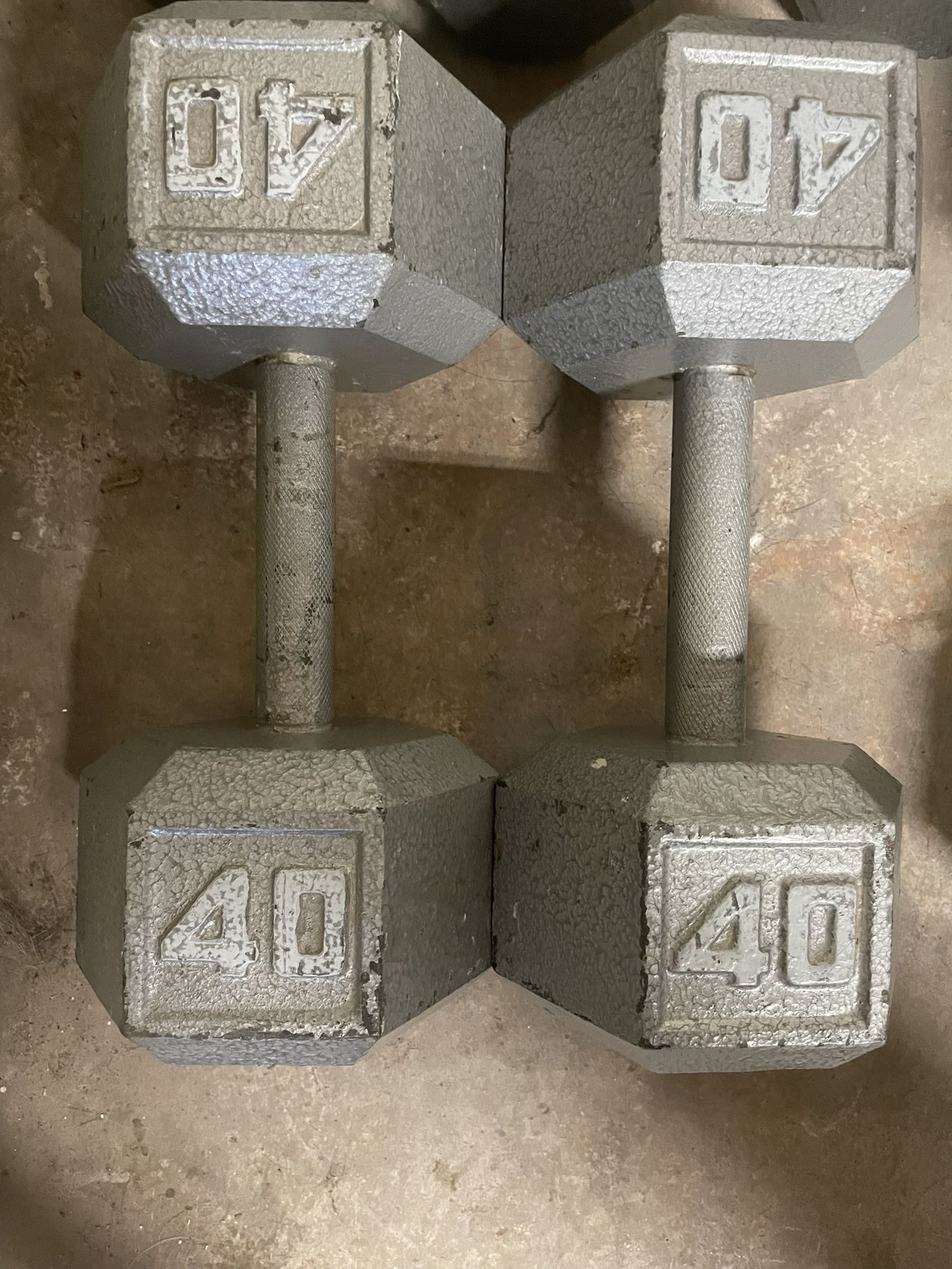 40 Lbs Dumbbell Set