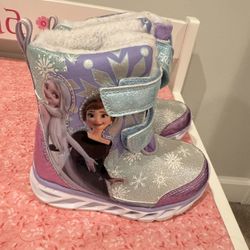 Toddler Frozen Snow Boots Size 9