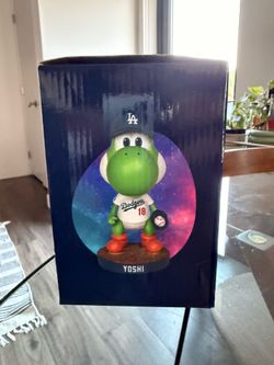 Dodgers Yoshi Bobble Head