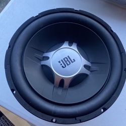 12’ 500w JBL SUB (1) $100 OBO 