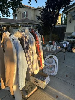 YARD SALE CLOTHES DECOR KITCHEN TECH SHOES