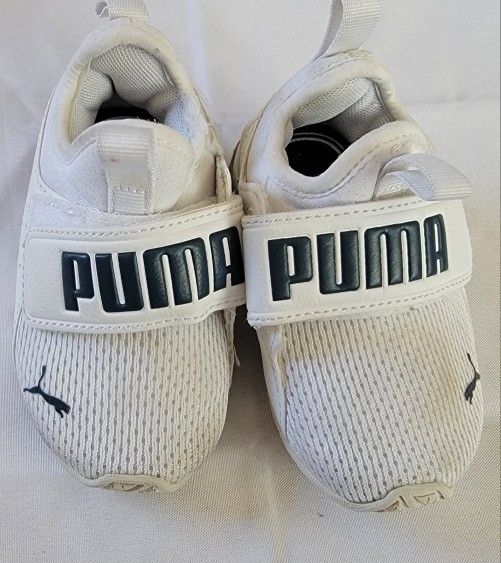 Used Toddler White Puma Shoes Size 5C US