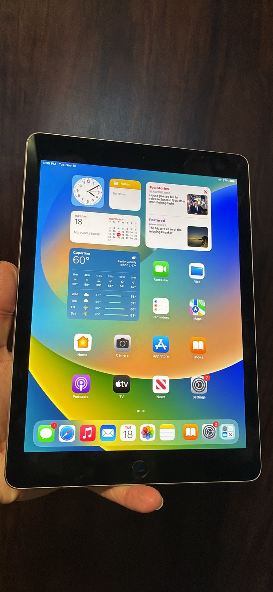 iPad Pro. Like New And Unlocked! 