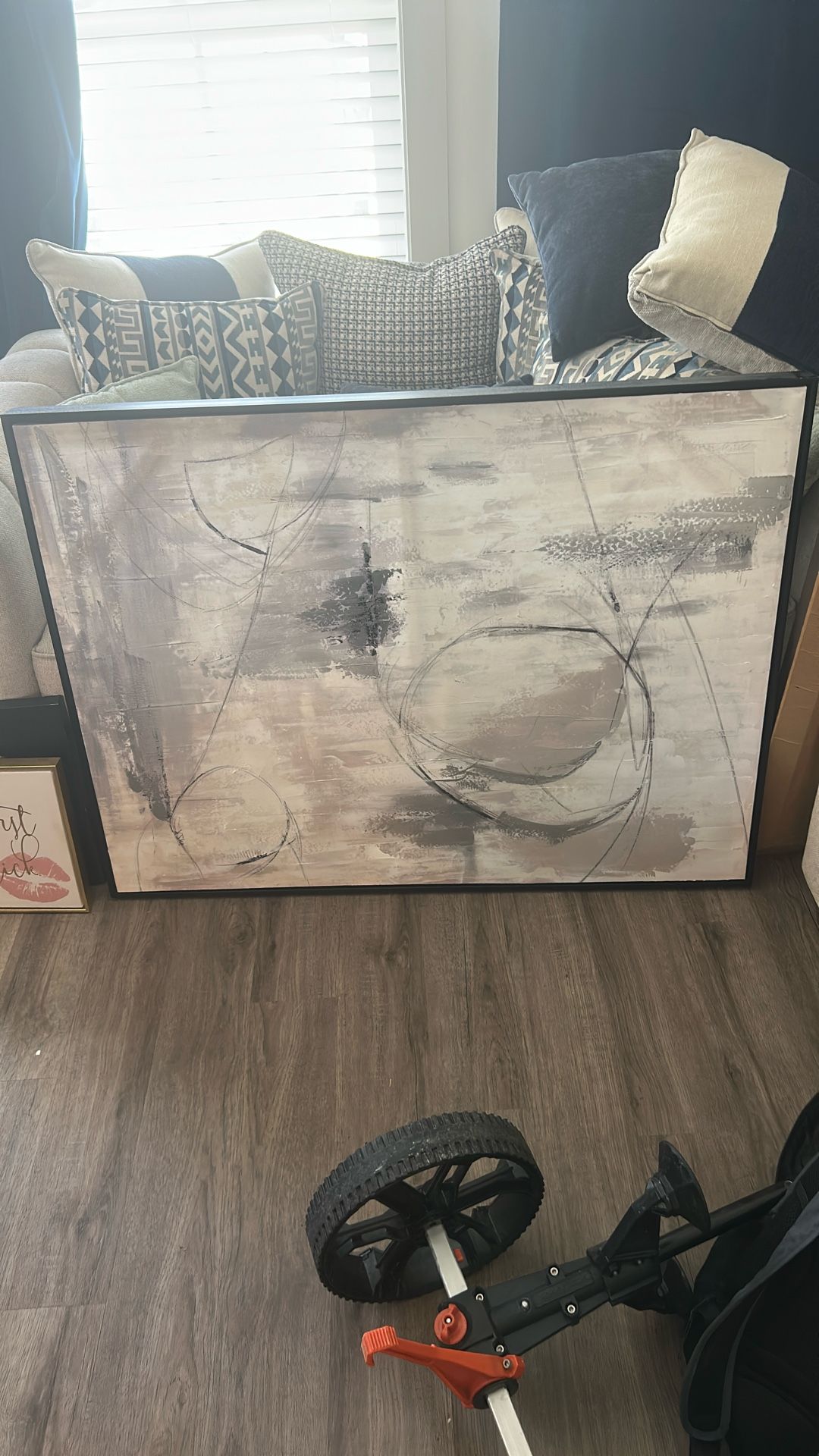Minimalist Canvas Picture