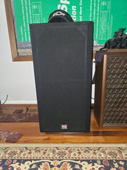 Cerwin Vega 2 Speakers