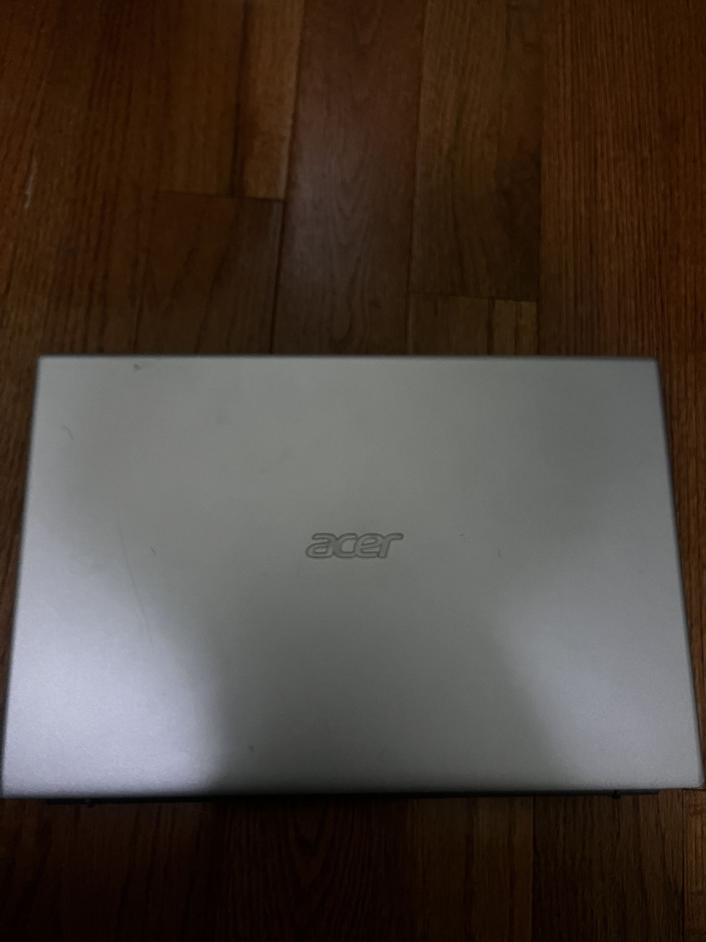 TRADE Acer Laptop Very Good Condition
