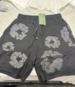 Denim tier shorts