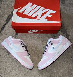 Nike Dunk Low “Pink Foam” 🌸