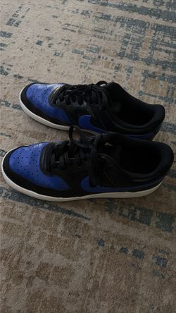 Men’s Shoes size 11 half
