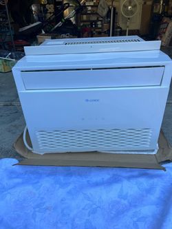Window air conditioner
