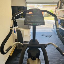Professional Precor Eliiptical Machine