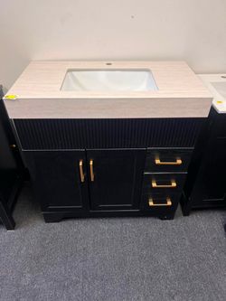 Ironck 36-in Black Woodgrain Undermount Single Sink Bathroom Vanity with Integrated Ceramic Sink