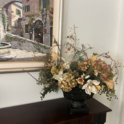 Beautiful Decorative Floral Arrangement