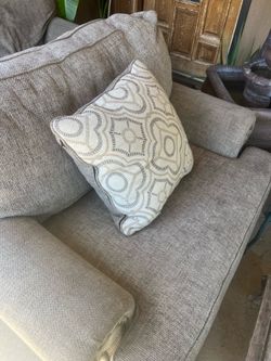 Couch Set (2 Couches)
