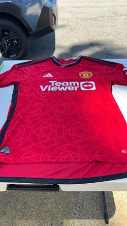 Authentic Manchester UTD Jersey