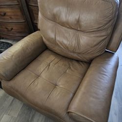 Used Leather Power Recliner/Rocker Chair