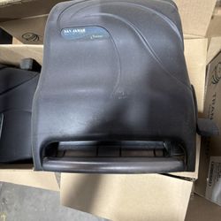 Paper Towel Dispenser 