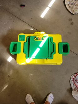 Crayola Table