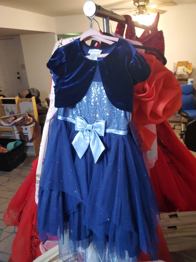 $5 Each Dresses Size 6 Years Flower Size 5yrs