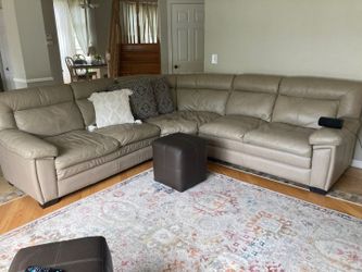 Sectional leather sofa set