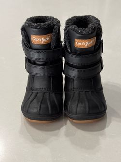 Cat & Jack Kids Toddler Size 8 Black Winter Snow Boots
