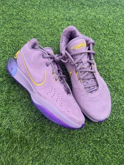 New Nike Lebron 20 Purple Size 9.5