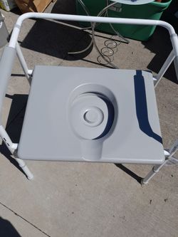 Bariatric Commode Chair -NEW
