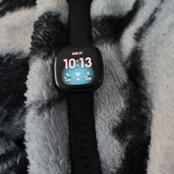Fitbit Versa 3