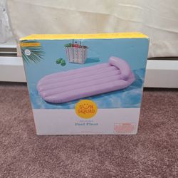 Sun squad Inflatabe Pool Float