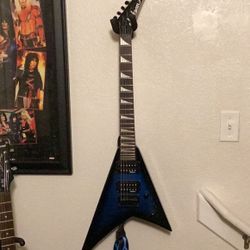 Jackson Guitar V Shape 