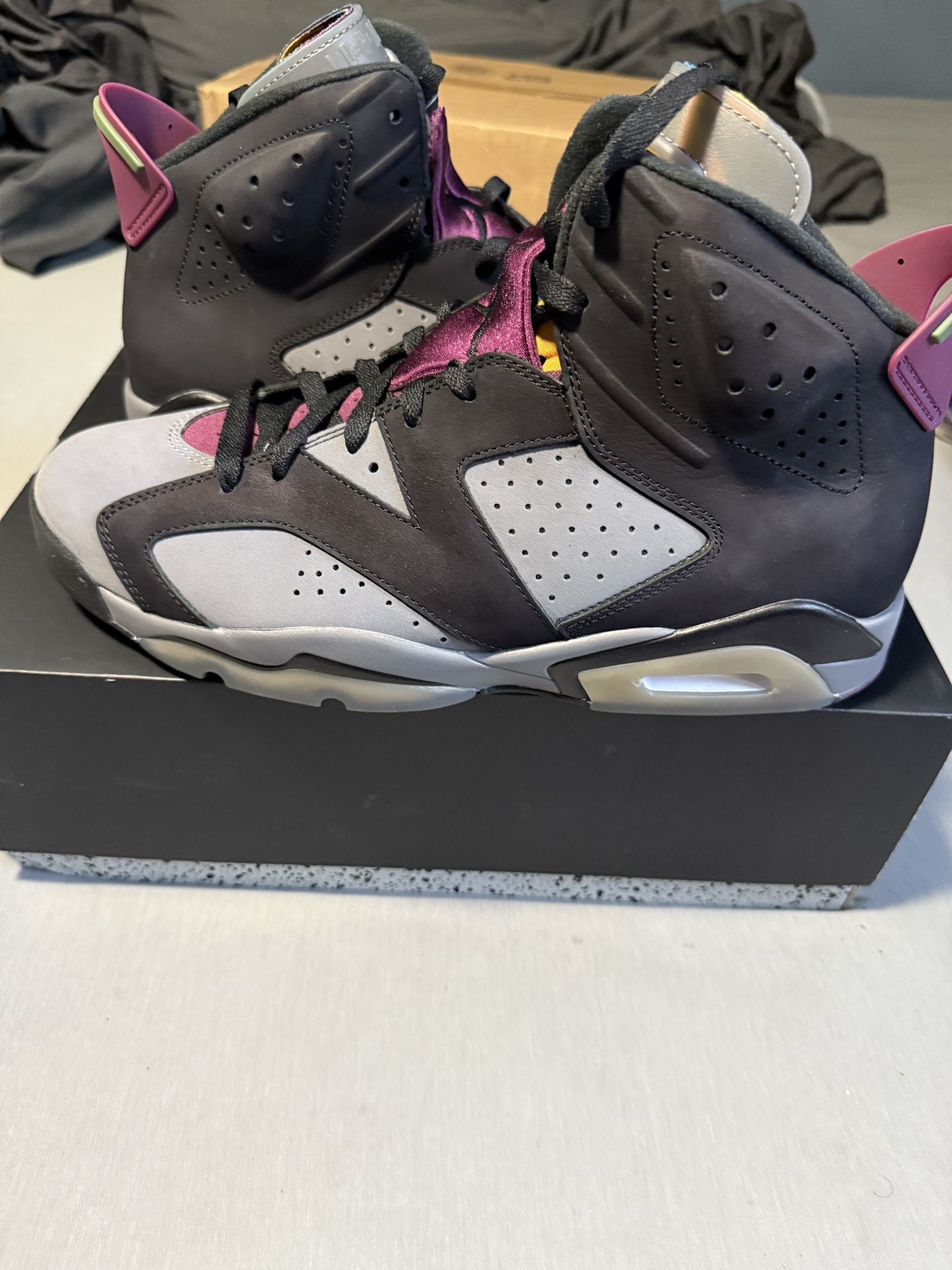 Jordan 6 Retro Bordeaux