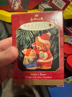 Hallmark Keepsake Ornament Mary's Bears