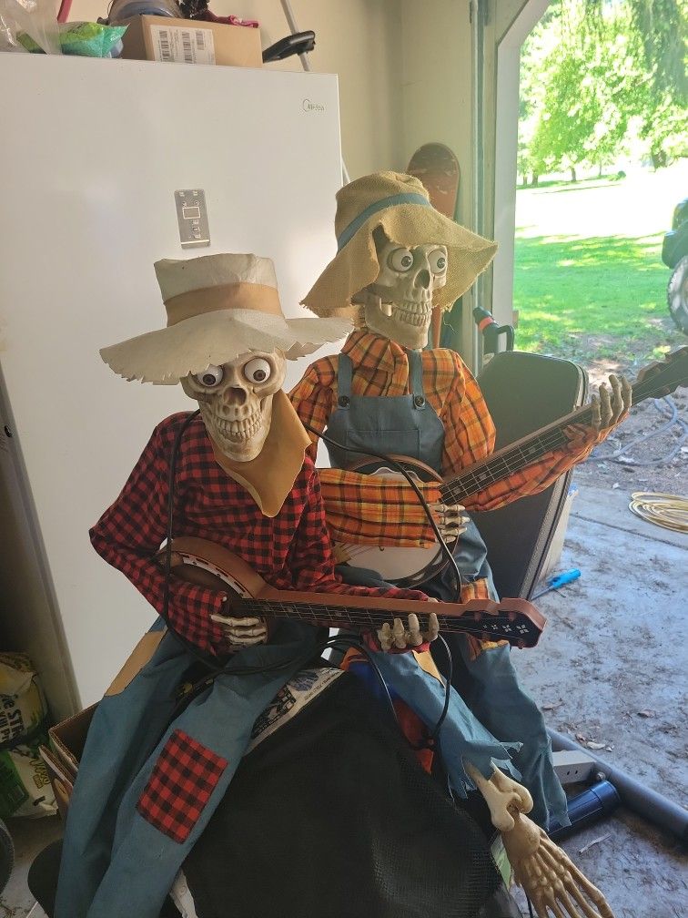 banjo skeletons 