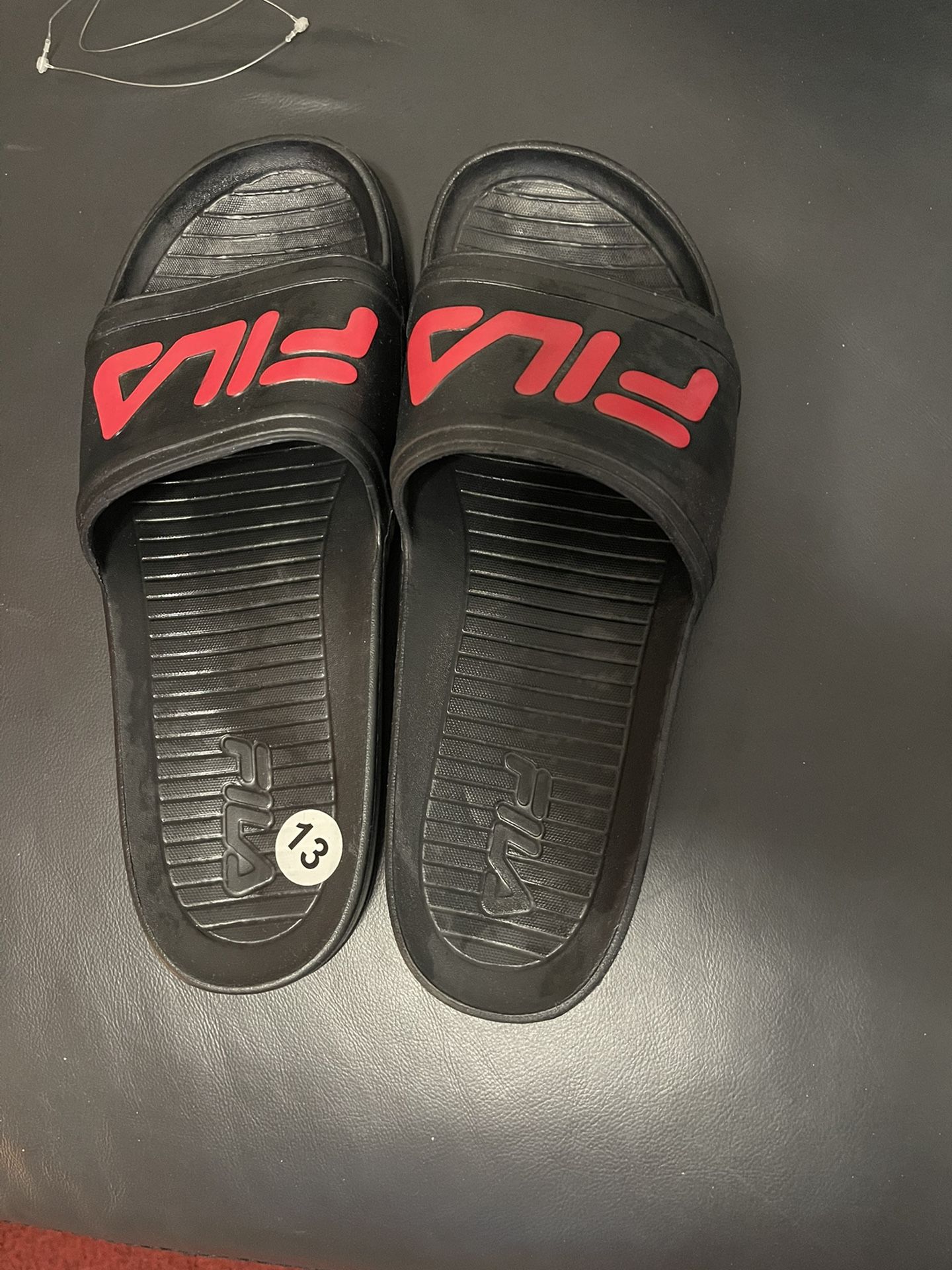 New Fila Slides Size 13